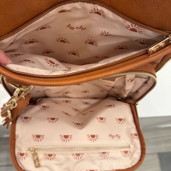 Itzy Ritzy Diaper Bag Backpack (Cognac) Large Capacity Boss Plus Baby Backpack - Picture 8 of 13